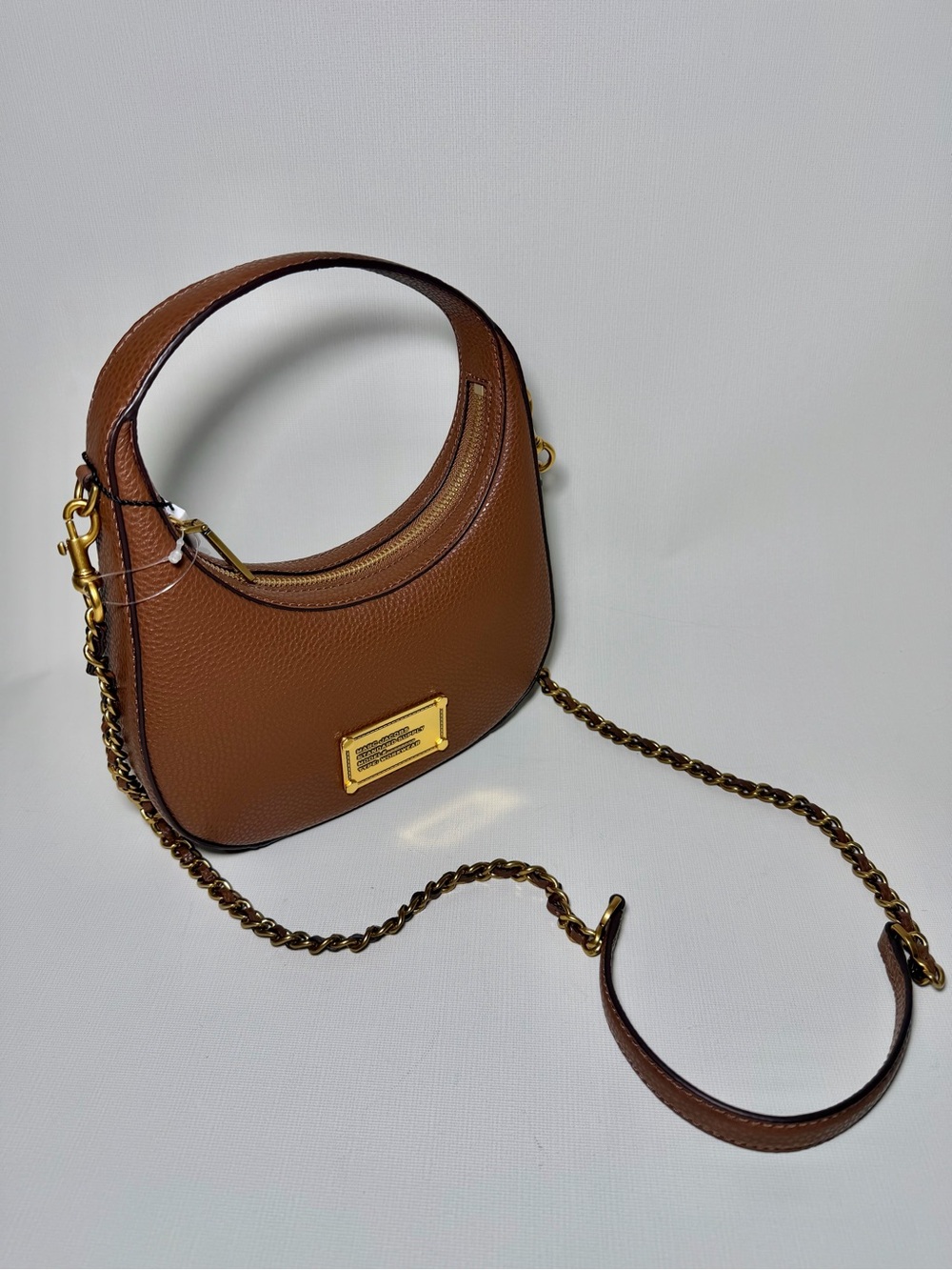 Marc Jacobs The Plaza
Small Crescent
Crossbody Bag